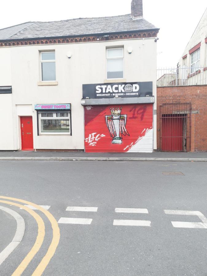 L.F.C Townhouse In Anfield Liverpool Exterior foto